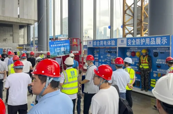 云端建造工厂、建筑机器人等众多智能建造“黑科技”集体亮相